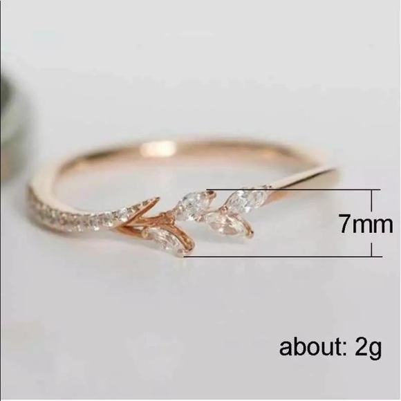 Rose Gold Dainty Leaf Engagement Ring - Picture 3 of 3